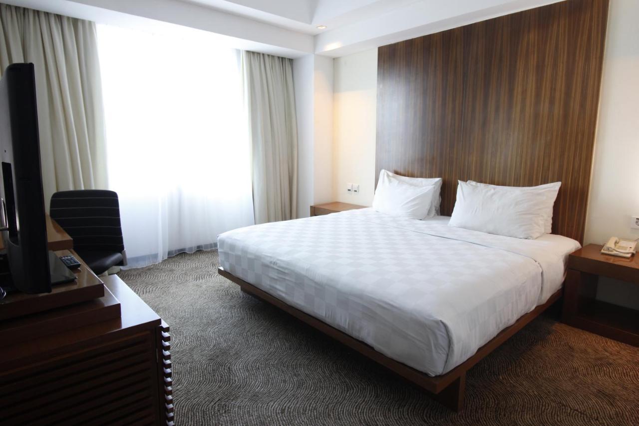 Novotel Balikpapan Kültér fotó