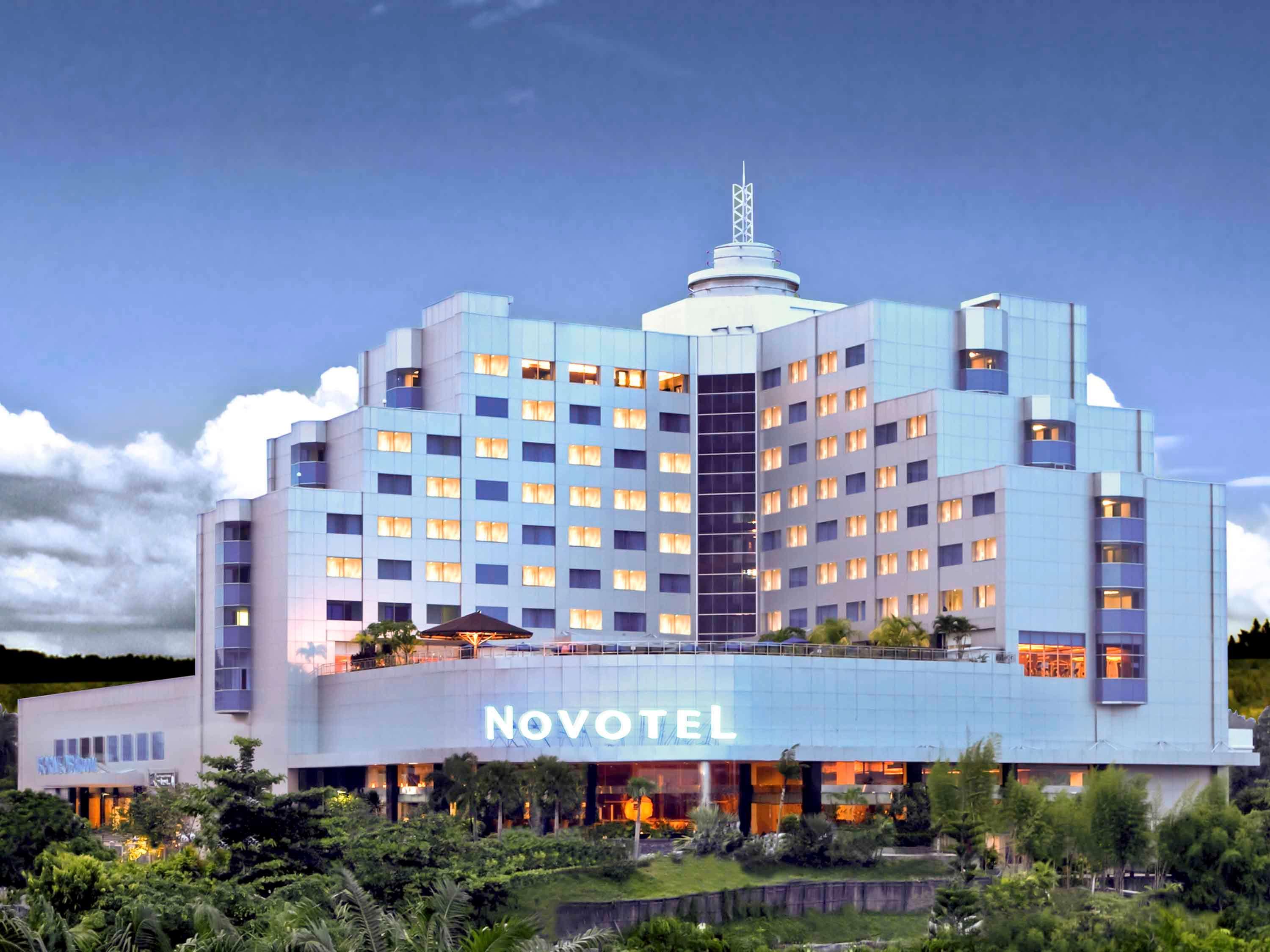 Novotel Balikpapan Kültér fotó