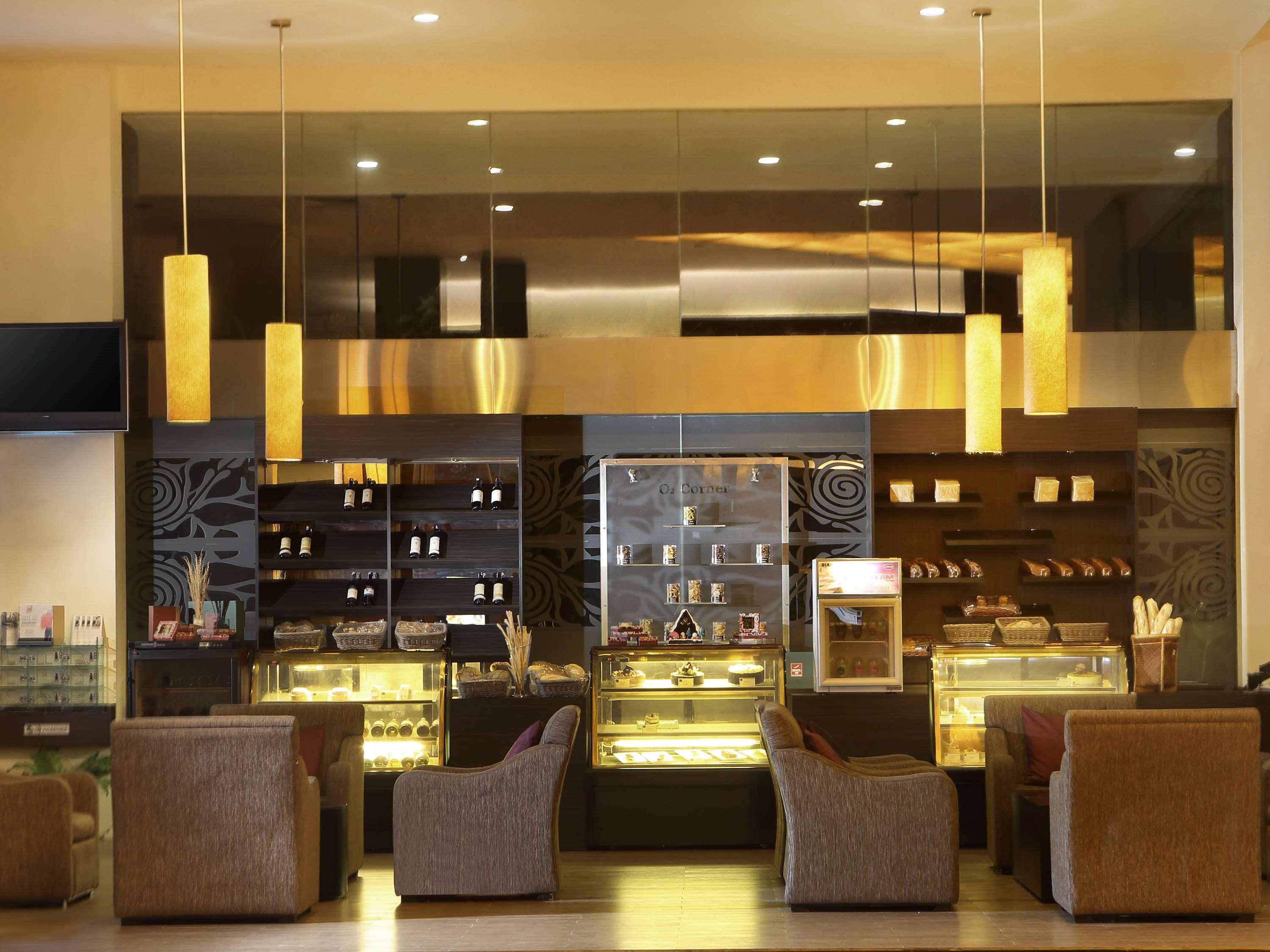 Novotel Balikpapan Kültér fotó