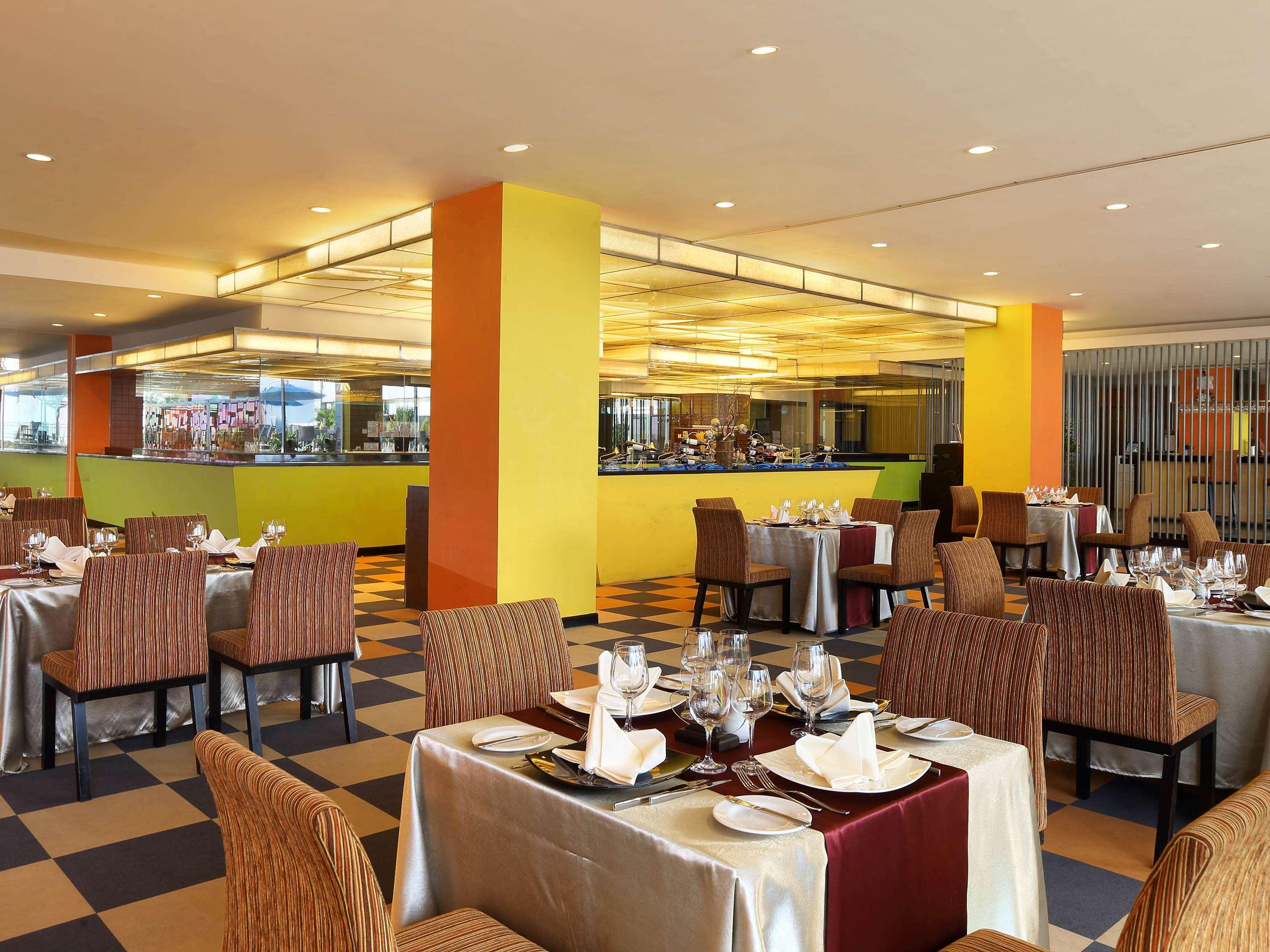Novotel Balikpapan Kültér fotó
