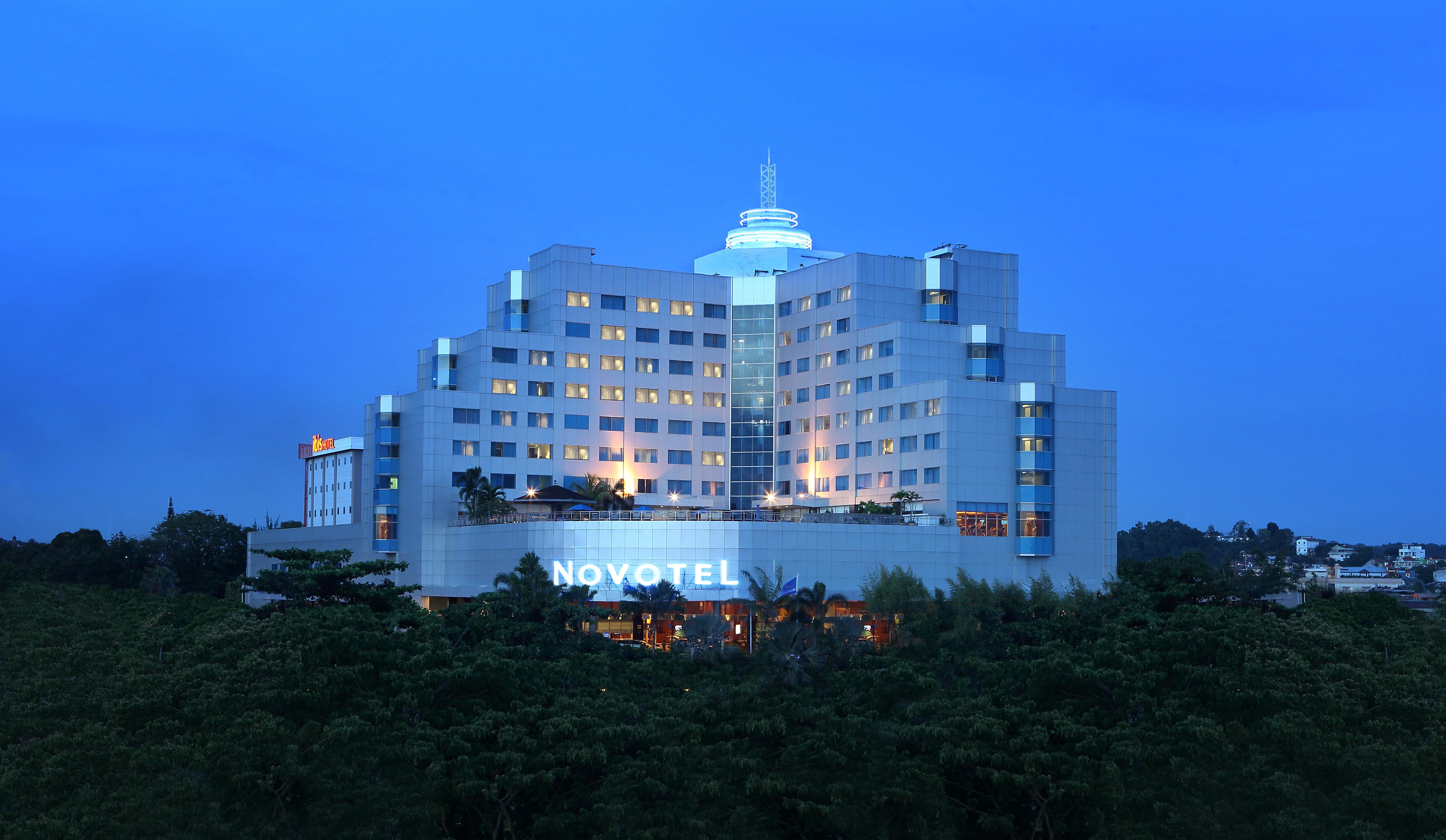 Novotel Balikpapan Kültér fotó