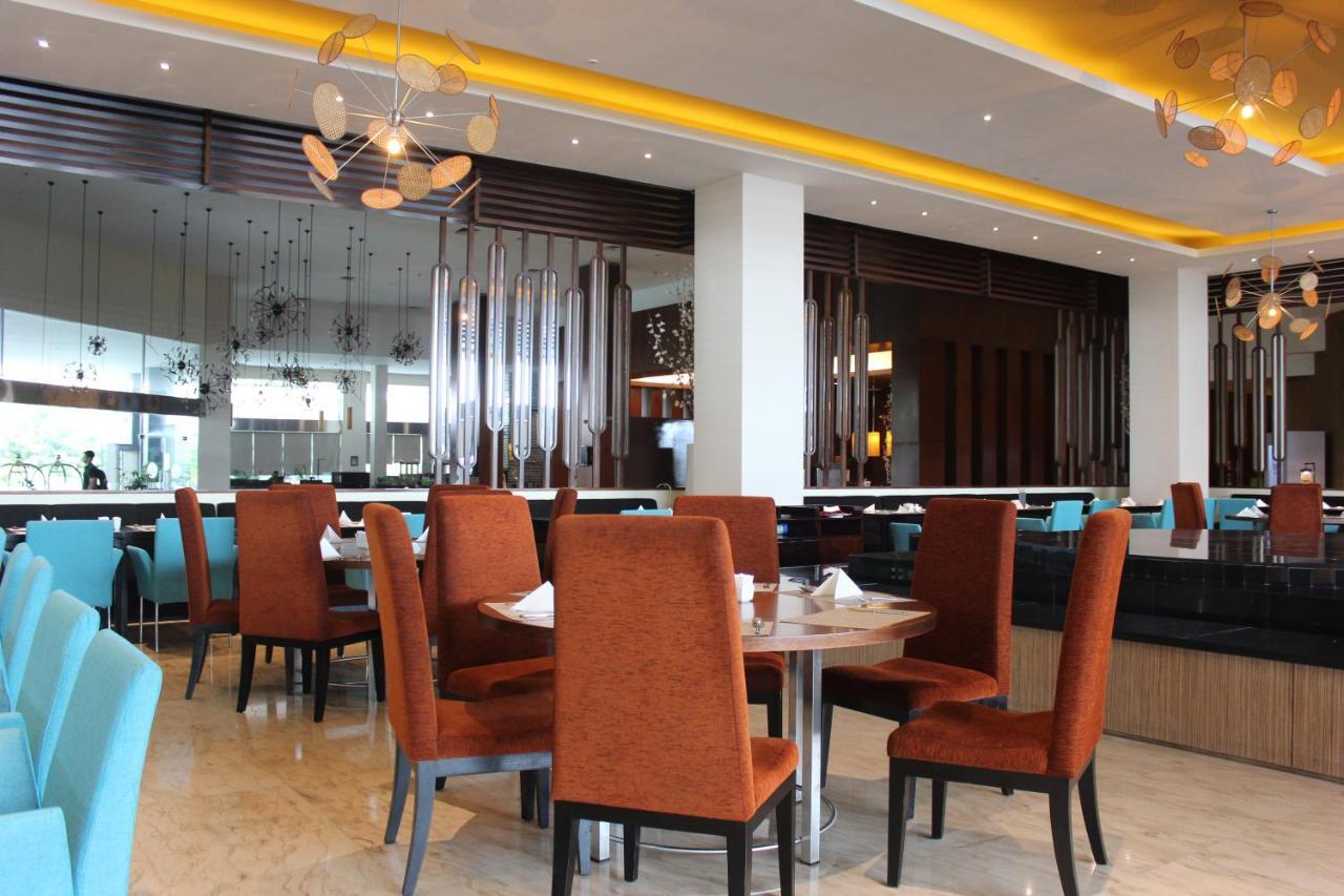 Novotel Balikpapan Kültér fotó