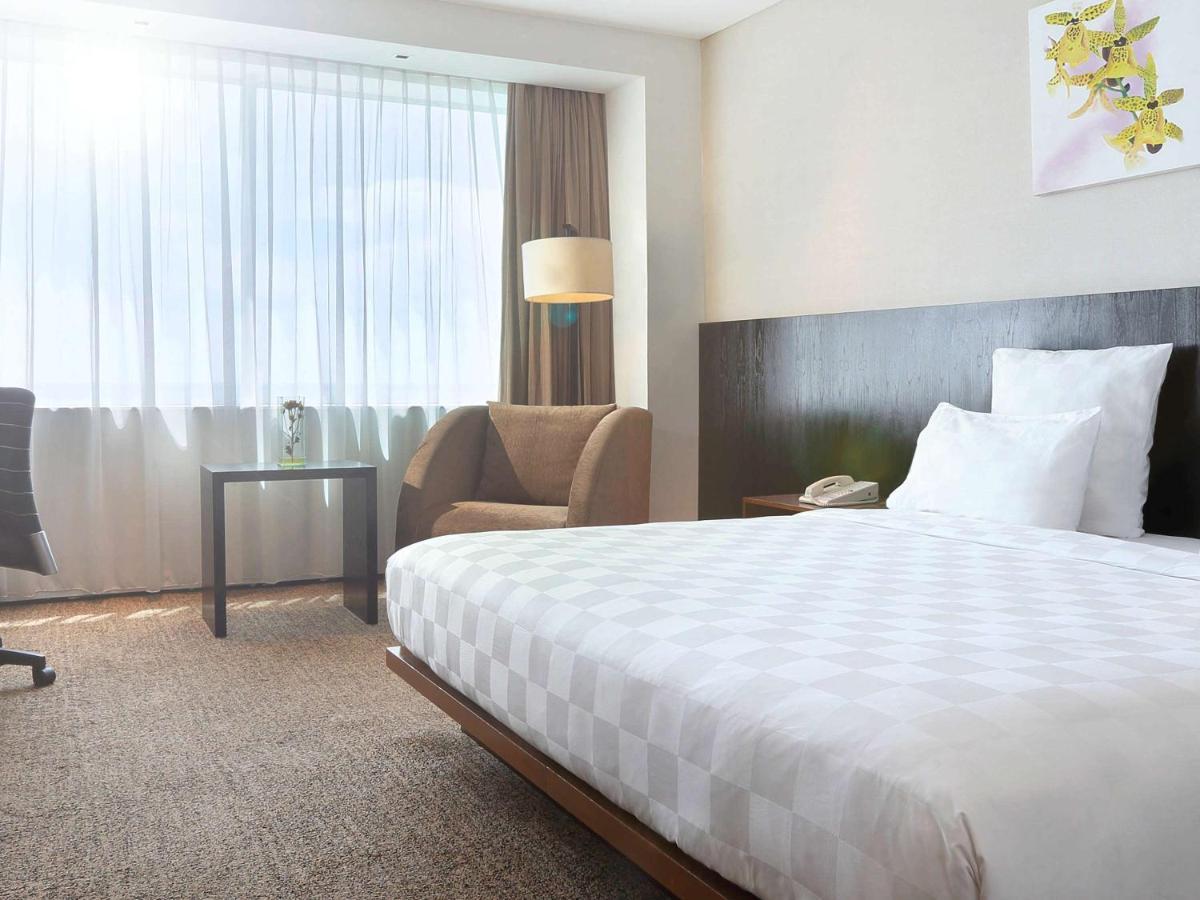 Novotel Balikpapan Kültér fotó