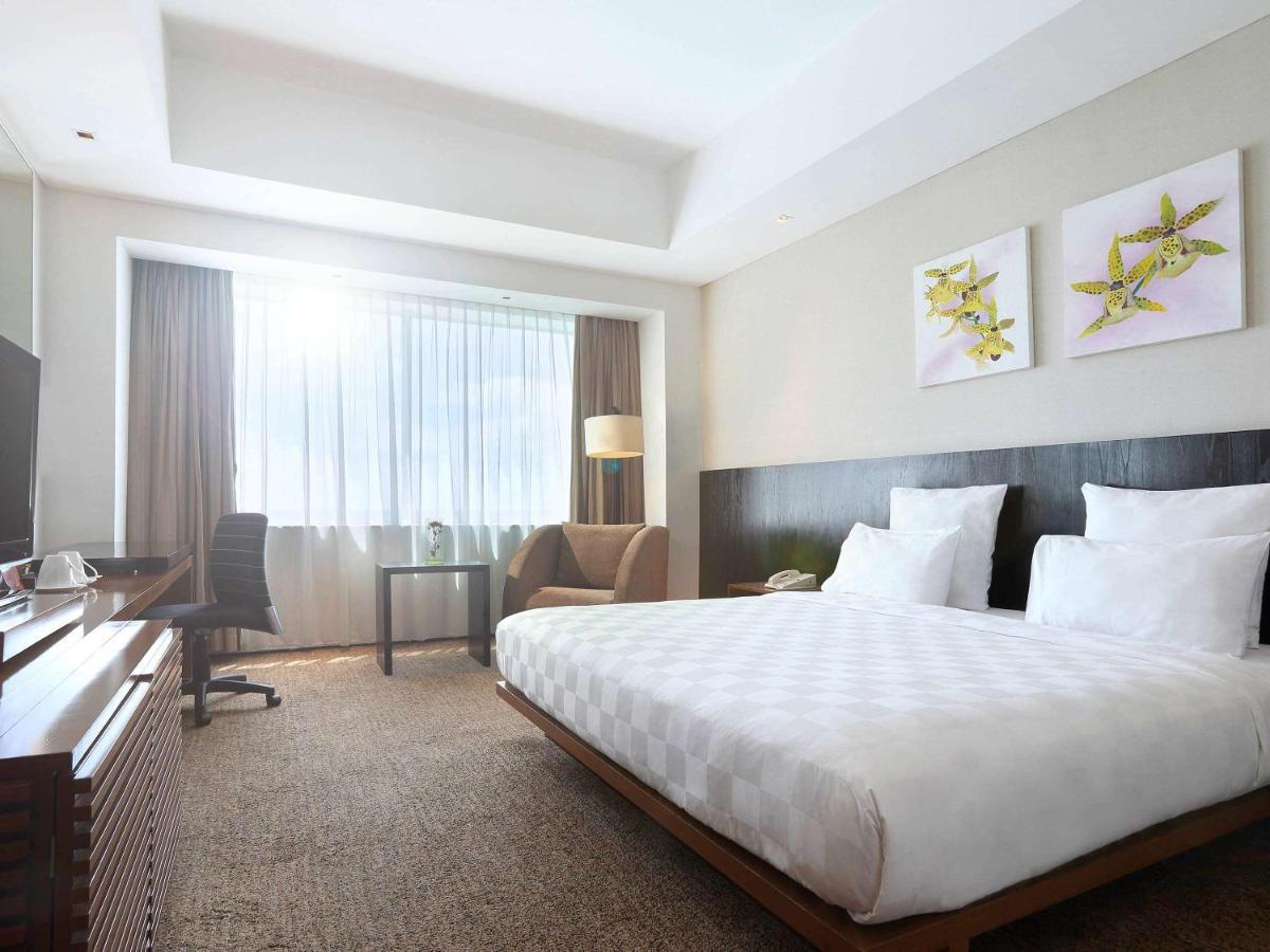 Novotel Balikpapan Kültér fotó